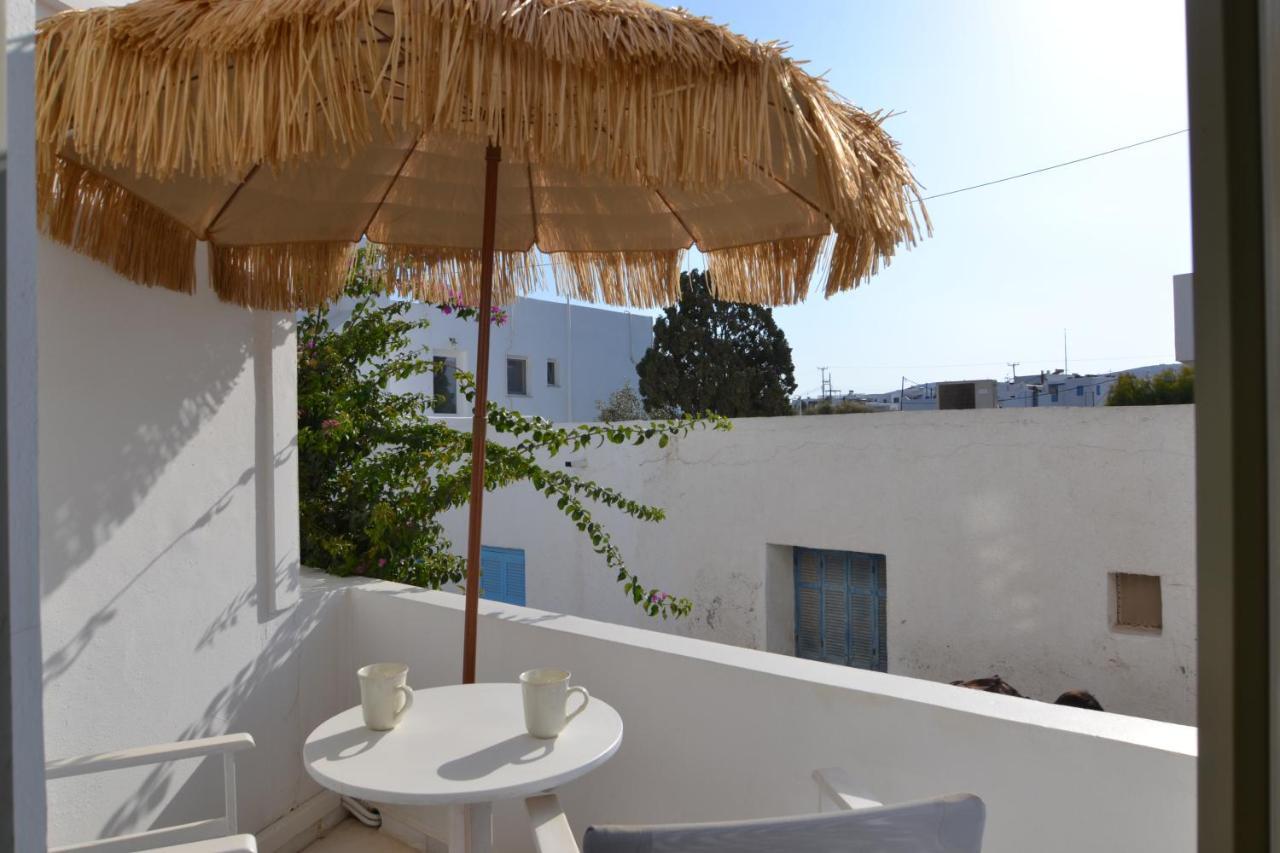 Artemis Hotel Antiparos ภายนอก รูปภาพ