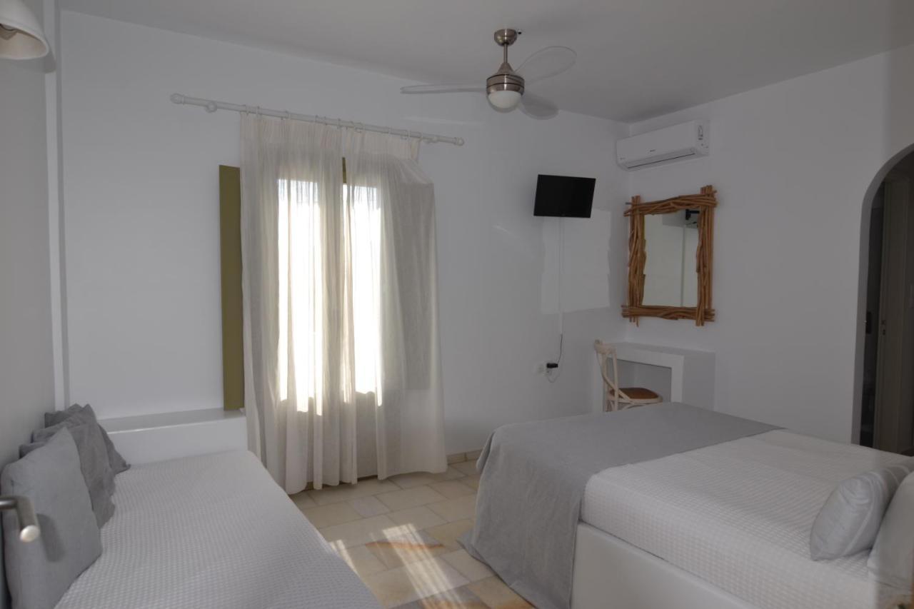 Artemis Hotel Antiparos ภายนอก รูปภาพ