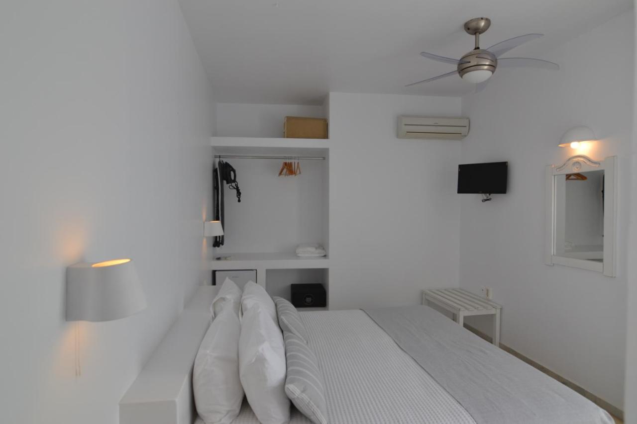 Artemis Hotel Antiparos ภายนอก รูปภาพ