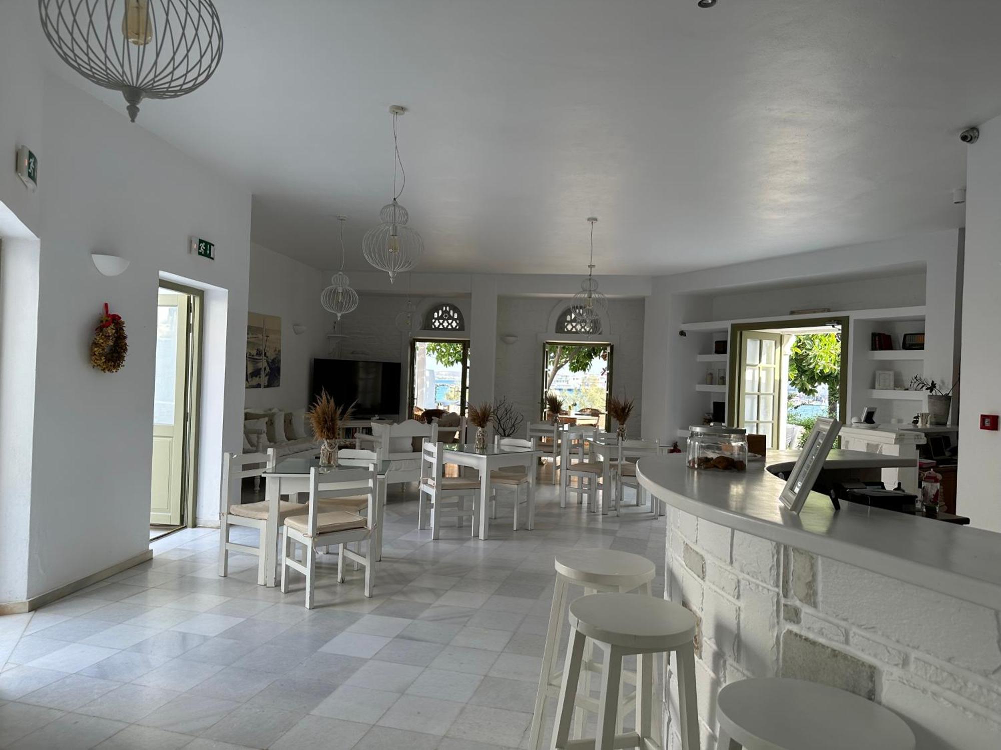 Artemis Hotel Antiparos ภายนอก รูปภาพ