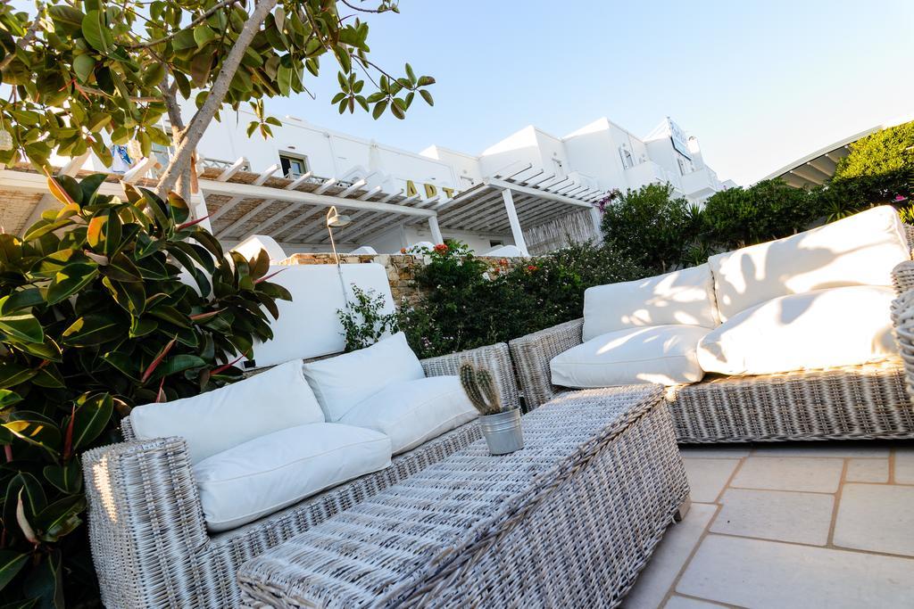Artemis Hotel Antiparos ภายนอก รูปภาพ